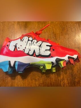 Nike Fastflex Kids Baseball Cleats Neon Graffiti Red Orange Size 13C